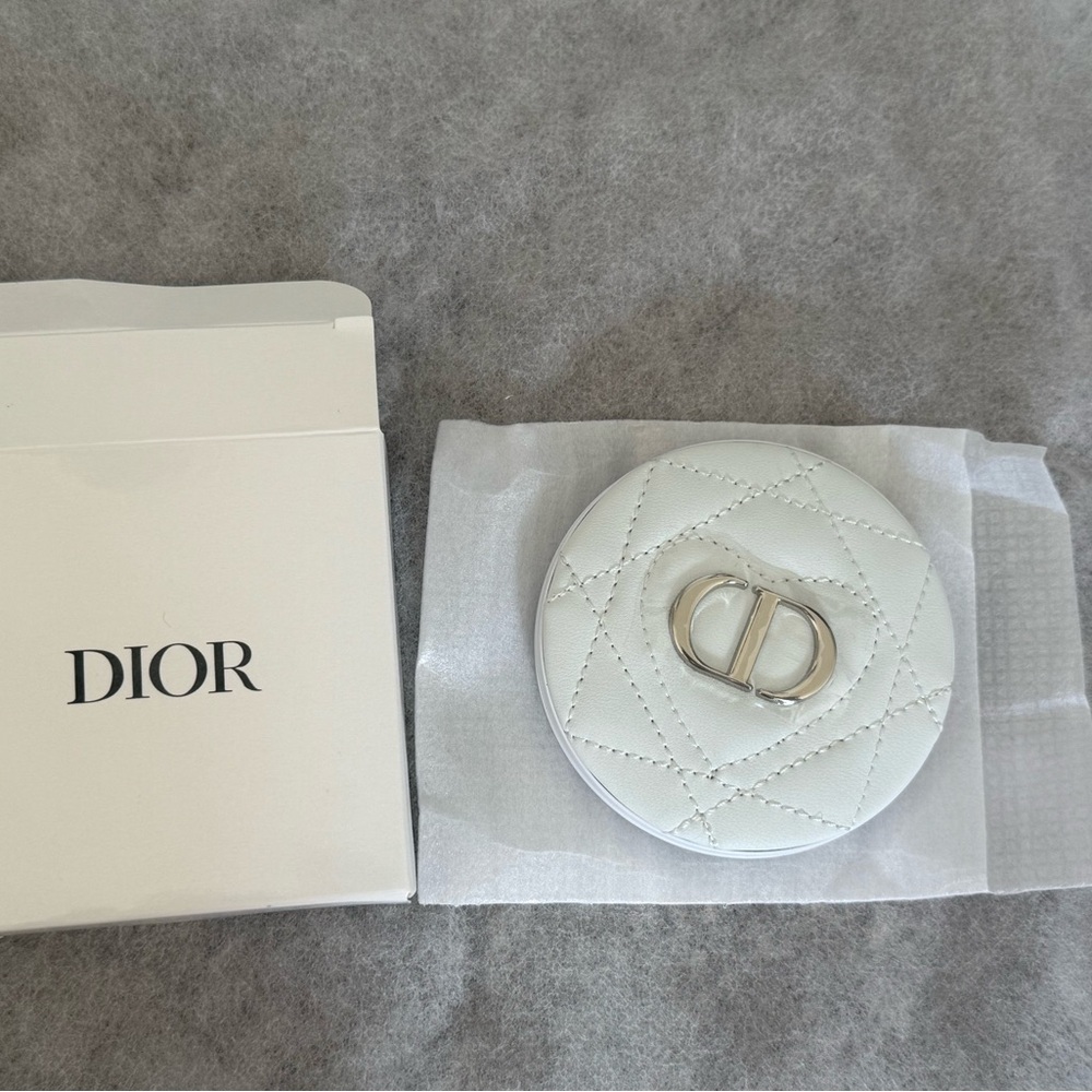 Dior White Quilted Accessory